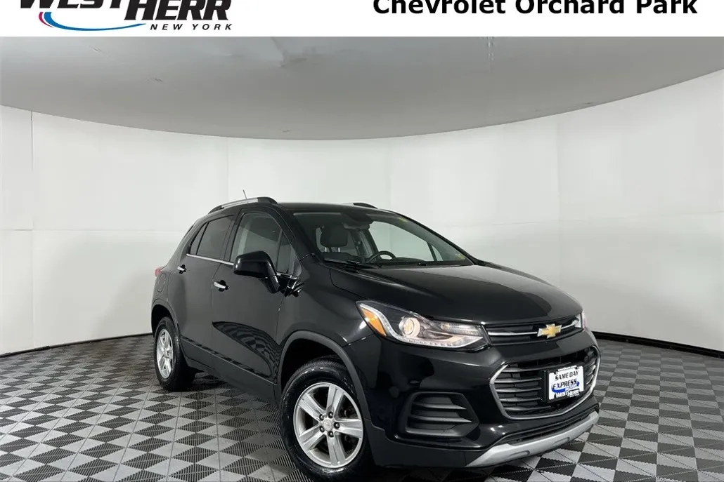 2019 Chevrolet Trax LT photo 1