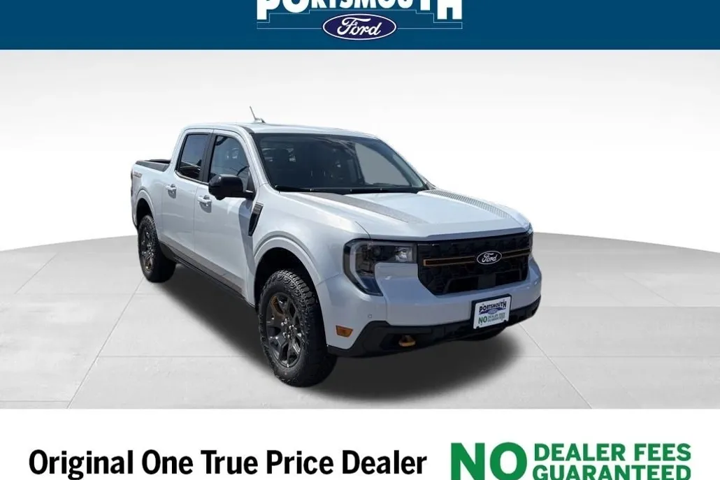2025 Ford Maverick Tremor photo 1