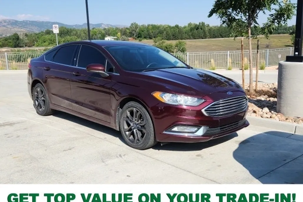2018 Ford Fusion SE photo 1