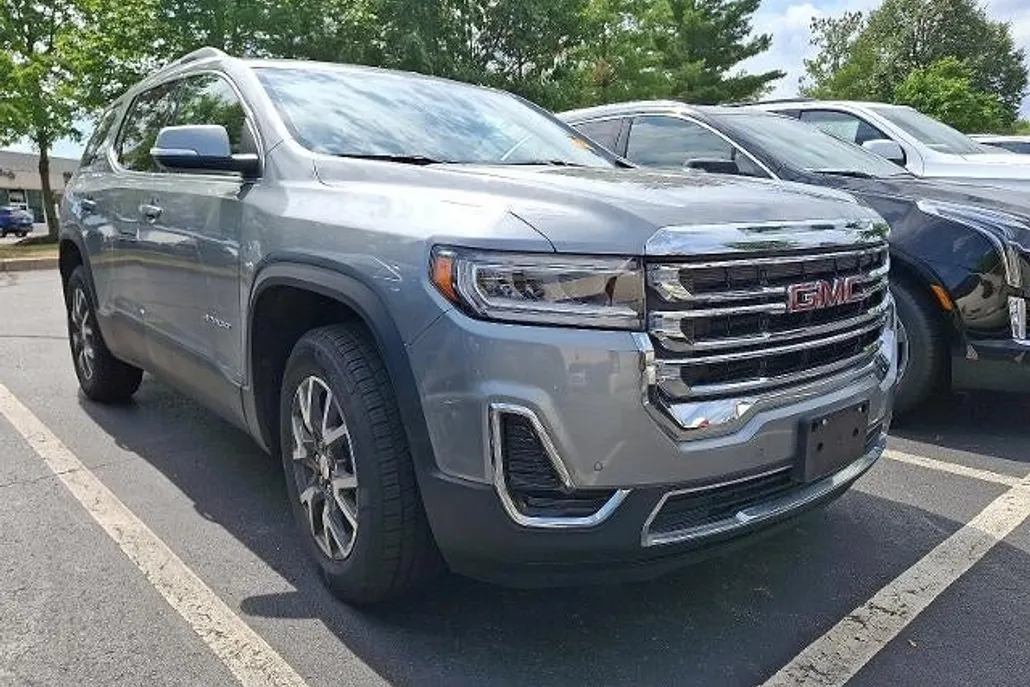 2023 Gmc Acadia SLE photo 1