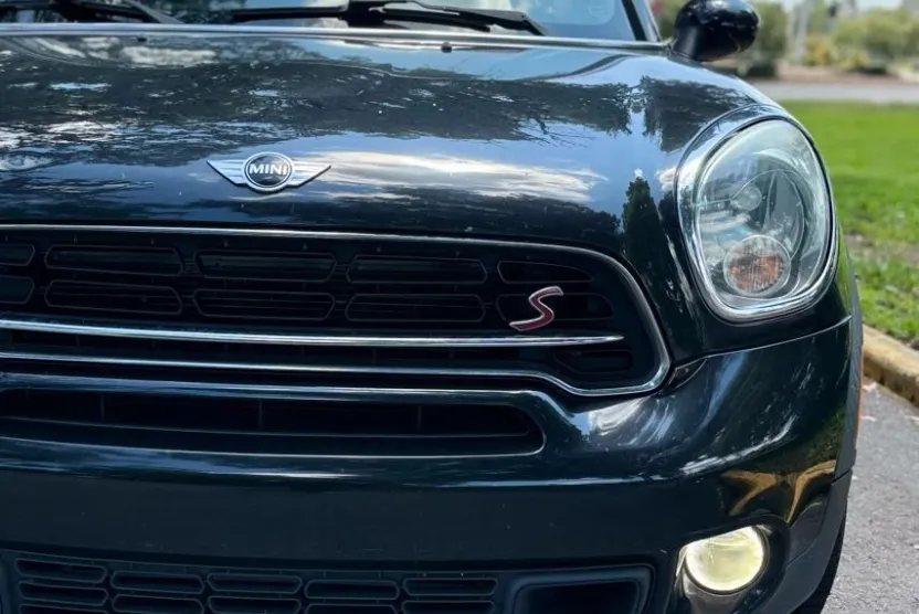 2016 Mini Countryman S photo 1