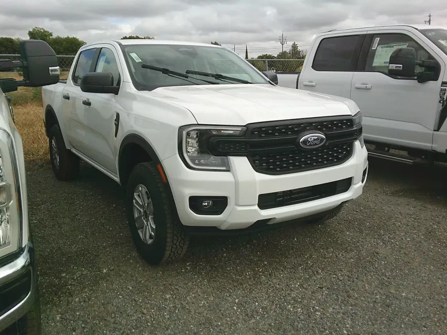 2025 Ford Ranger XL photo 1