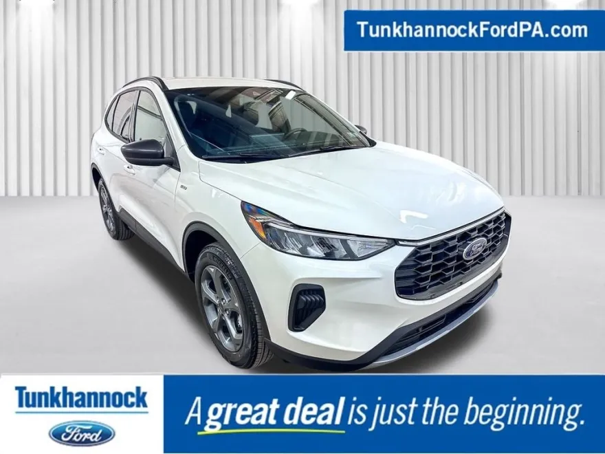 2025 Ford Escape ST-Line photo 1