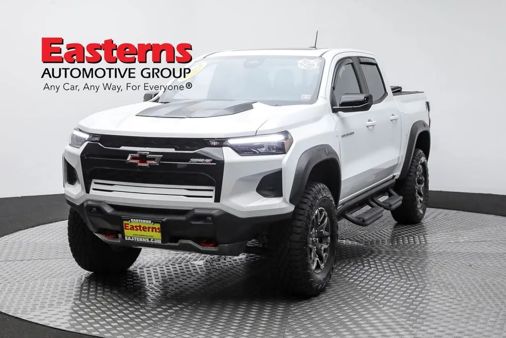 2024 Chevrolet Colorado ZR2 photo 1