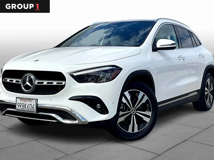 2025 Mercedes Benz GLA 250 photo 1