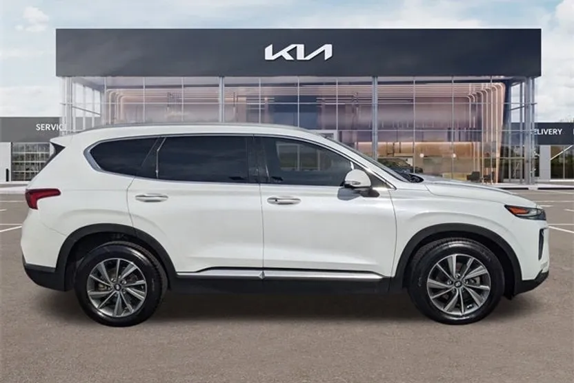 2019 Hyundai Santa Fe Ultimate photo 1