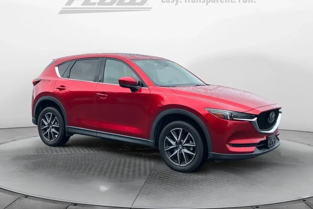 2017 Mazda CX-5 Grand Touring photo 1