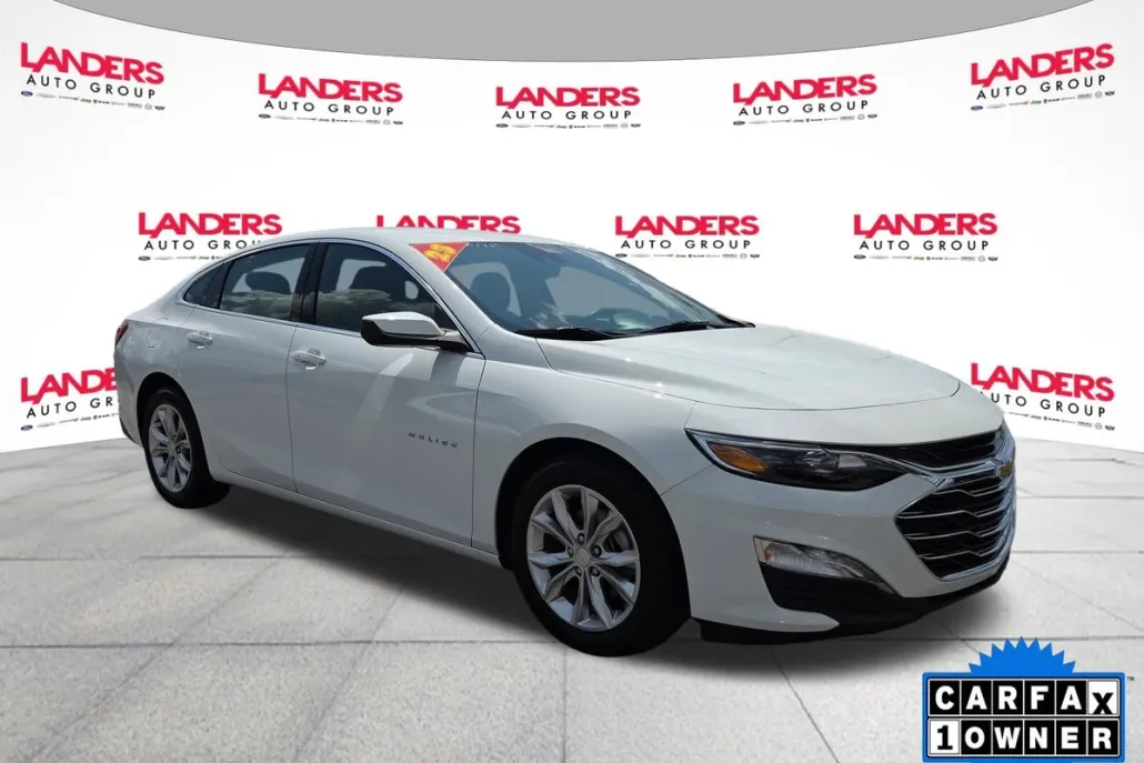 2023 Chevrolet Malibu 1LT photo 1