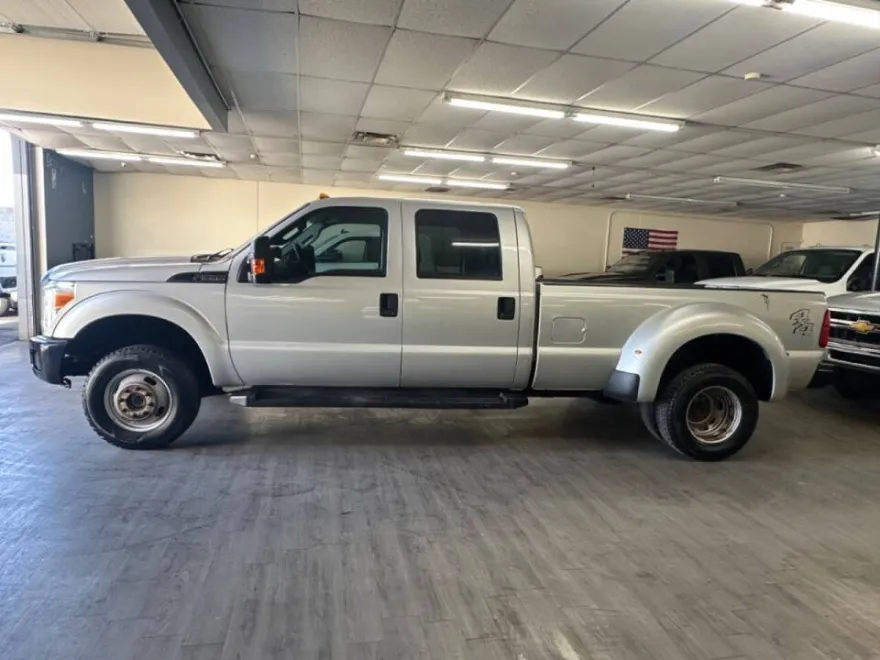 2015 Ford F-350 XL photo 1