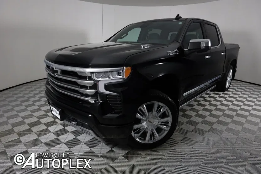 2025 Chevrolet Silverado 1500 High Country photo 1