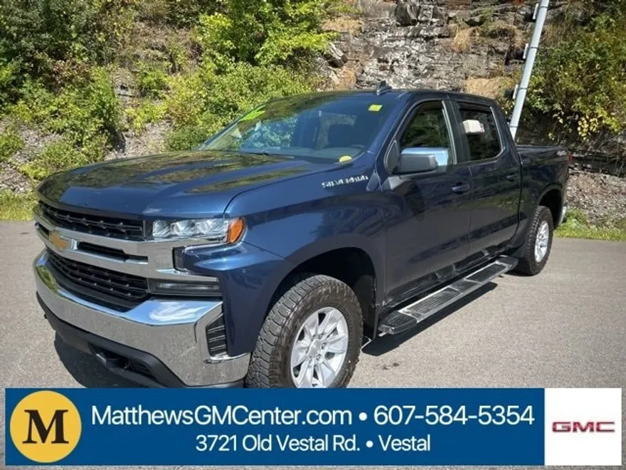2021 Chevrolet Silverado 1500 LT photo 1