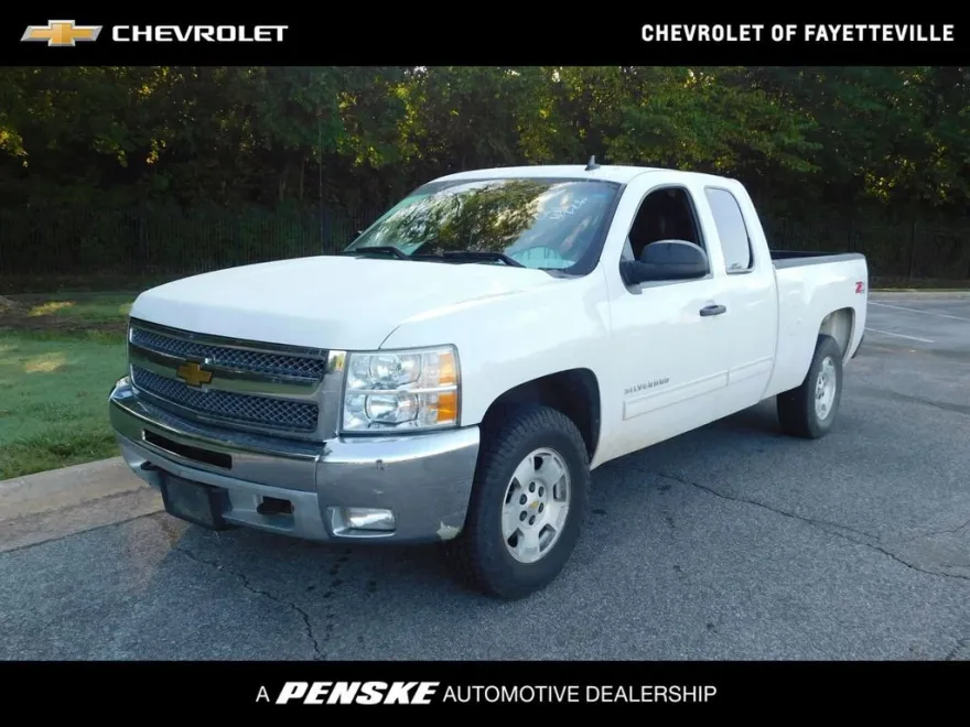 2013 Chevrolet Silverado 1500 LT photo 1