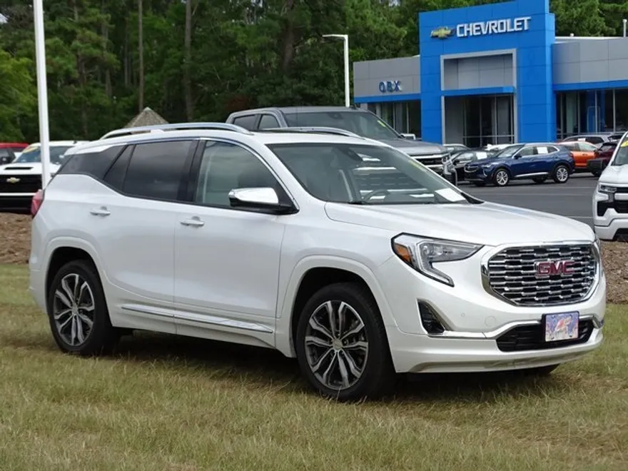 2020 Gmc Terrain Denali photo 1