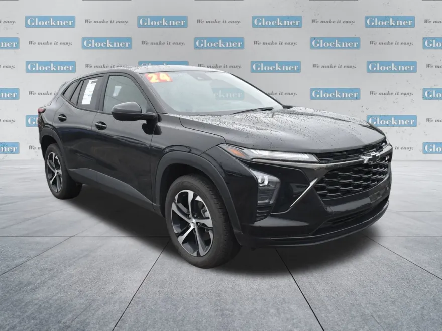 2024 Chevrolet Trax photo 1