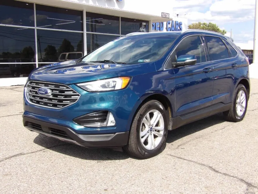 2020 Ford Edge SEL photo 1