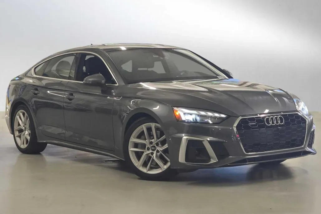 2023 Audi A5 45 S line Premium Plus photo 1