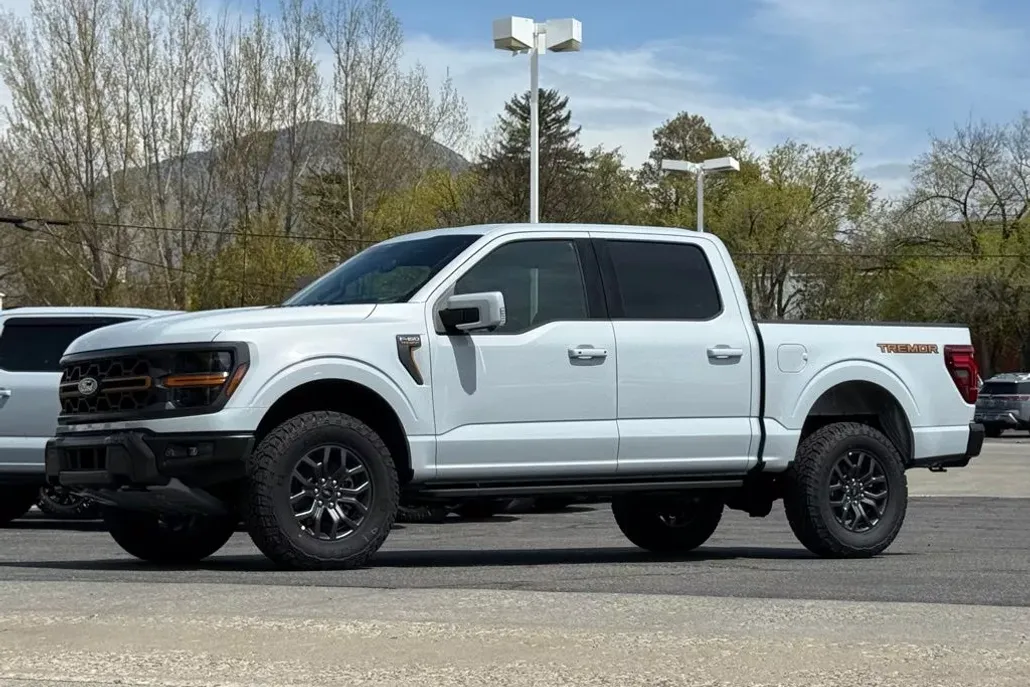 2025 Ford F-150 Tremor photo 1