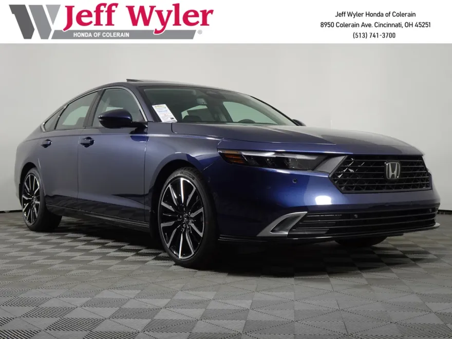 2025 Honda Accord Hybrid Touring photo 1