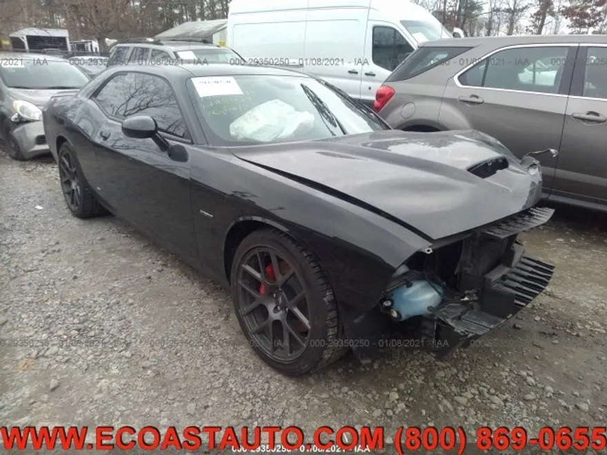 2019 Dodge Challenger R/T photo 1