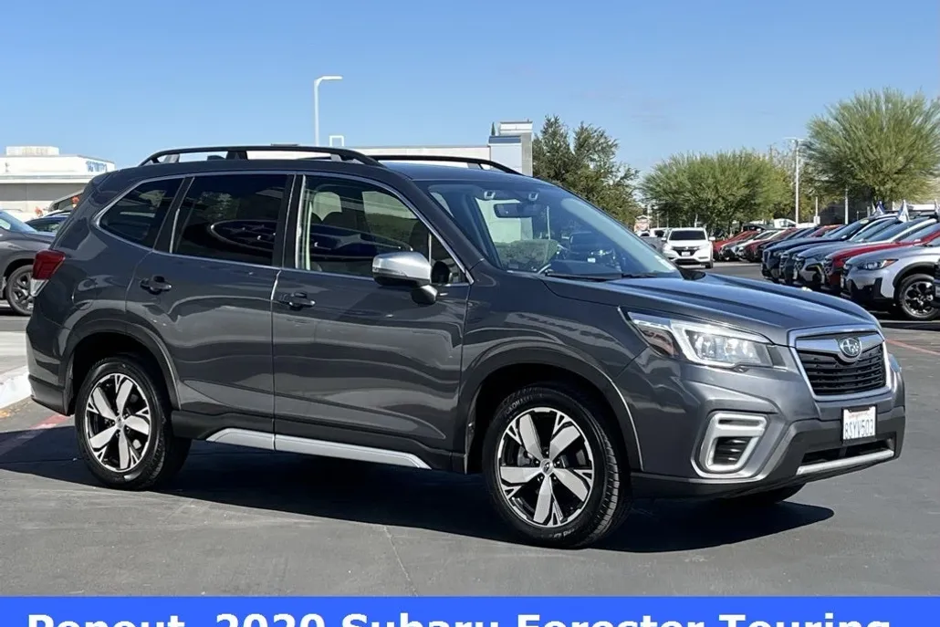 2020 Subaru Forester Touring photo 1