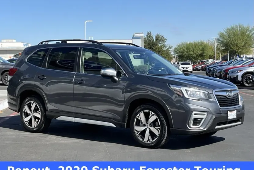 2020 Subaru Forester Touring photo 1