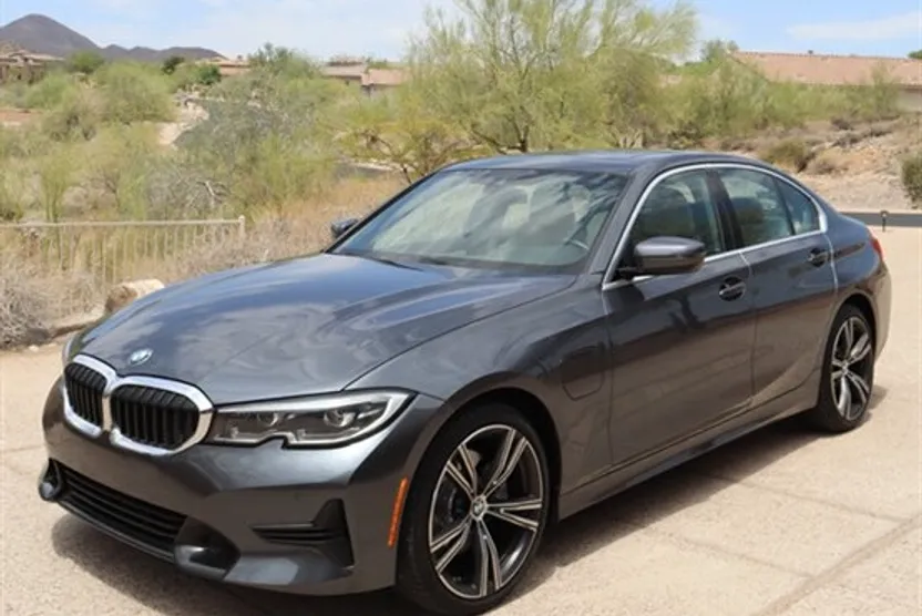2021 Bmw 330e 3-Series photo 1