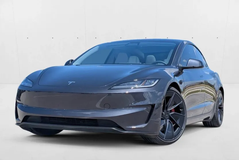 2024 Tesla Model 3 Performance photo 1