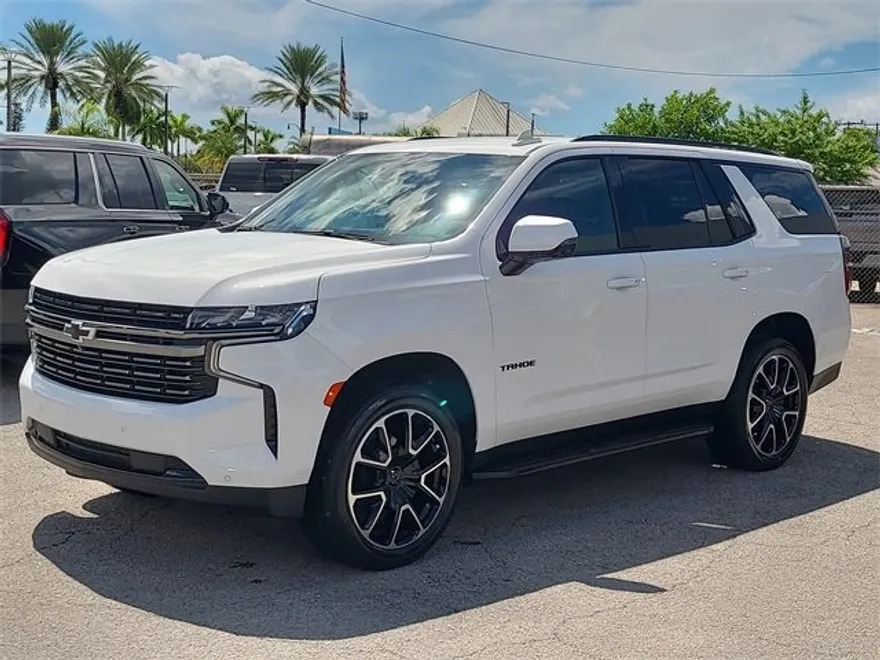 2022 Chevrolet Tahoe RST photo 1