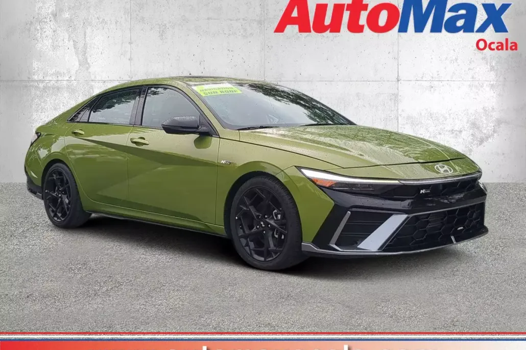 2024 Hyundai Elantra N Line photo 1