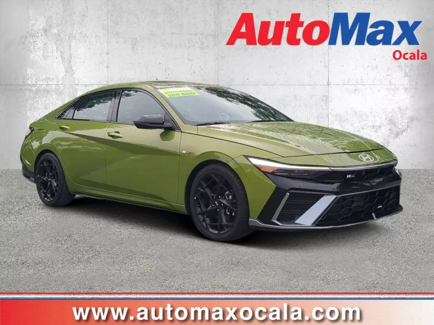 2024 Hyundai Elantra N Line photo 1