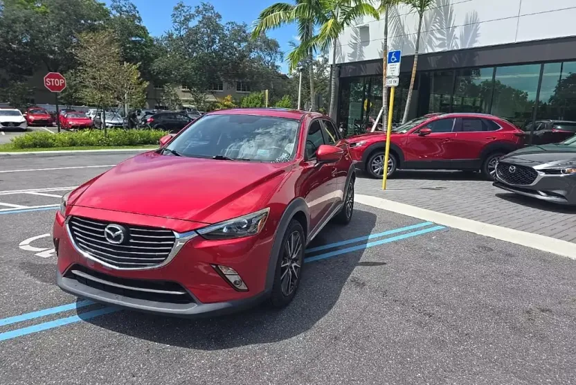 2017 Mazda CX-3 Grand Touring photo 1