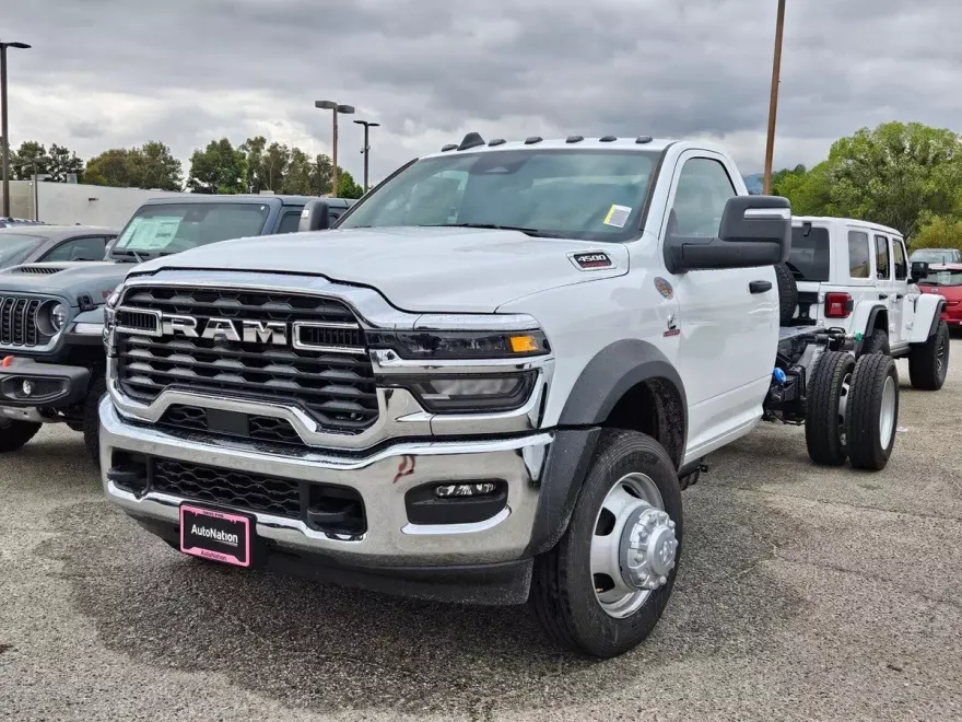 2026 Ram 4500 Tradesman photo 1