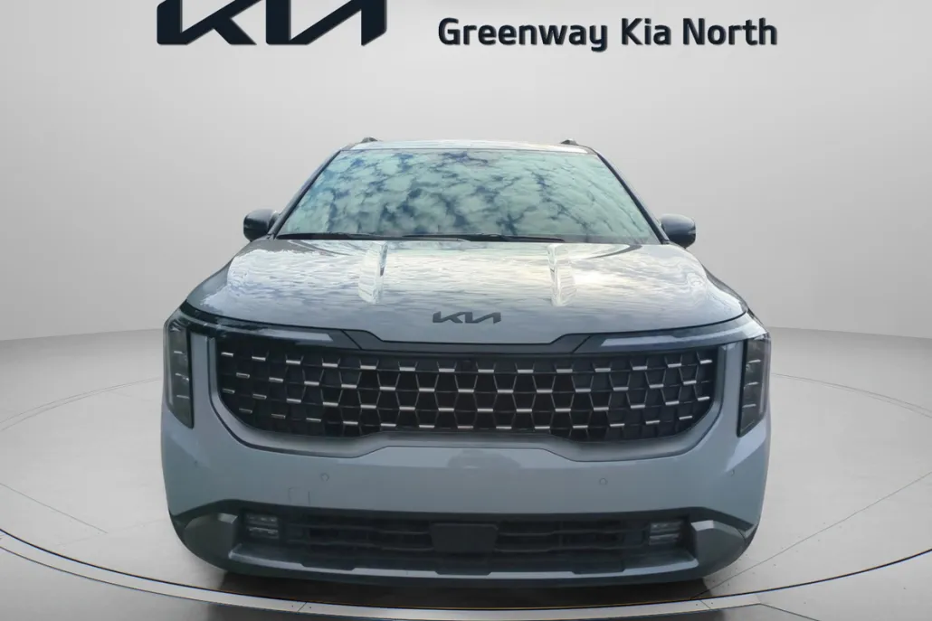 2026 Kia Carnival SX photo 1
