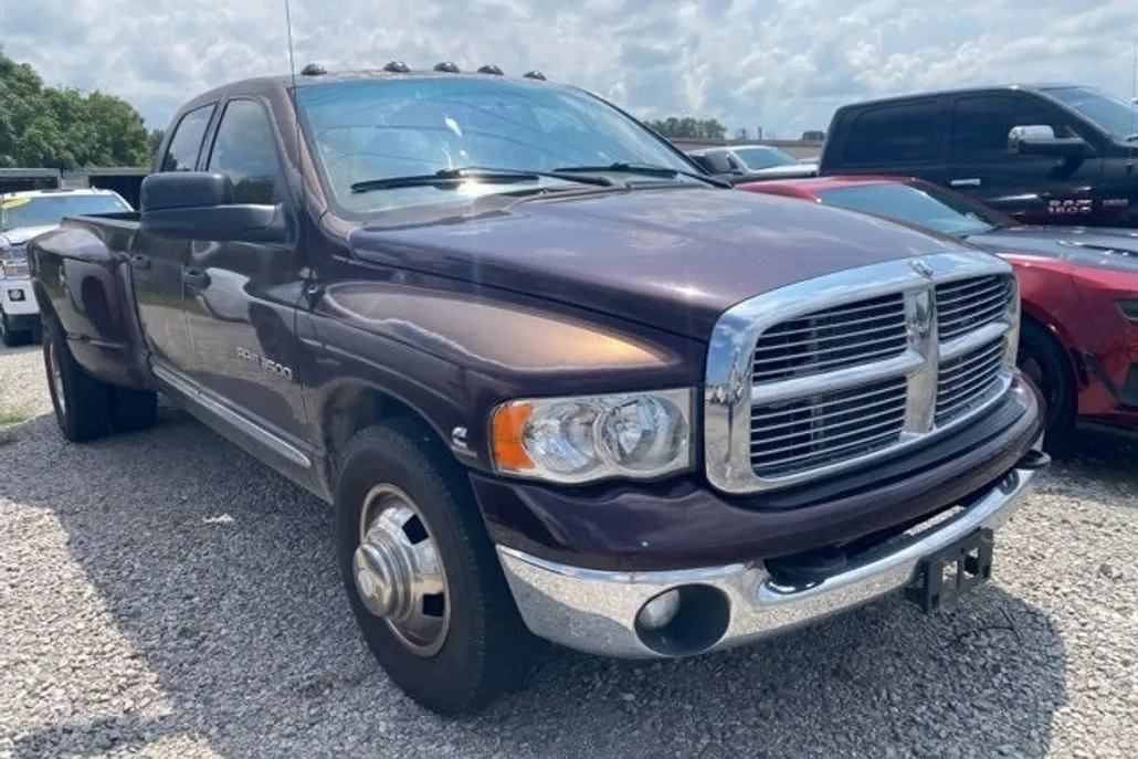 2004 Dodge Ram 3500 SLT photo 1