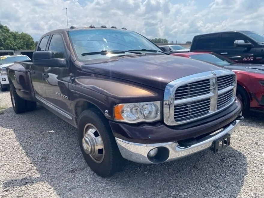 2004 Dodge Ram 3500 SLT photo 1