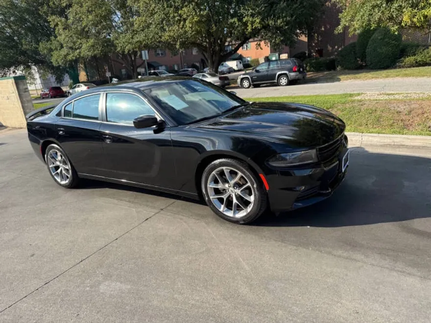 2022 Dodge Charger SXT photo 1
