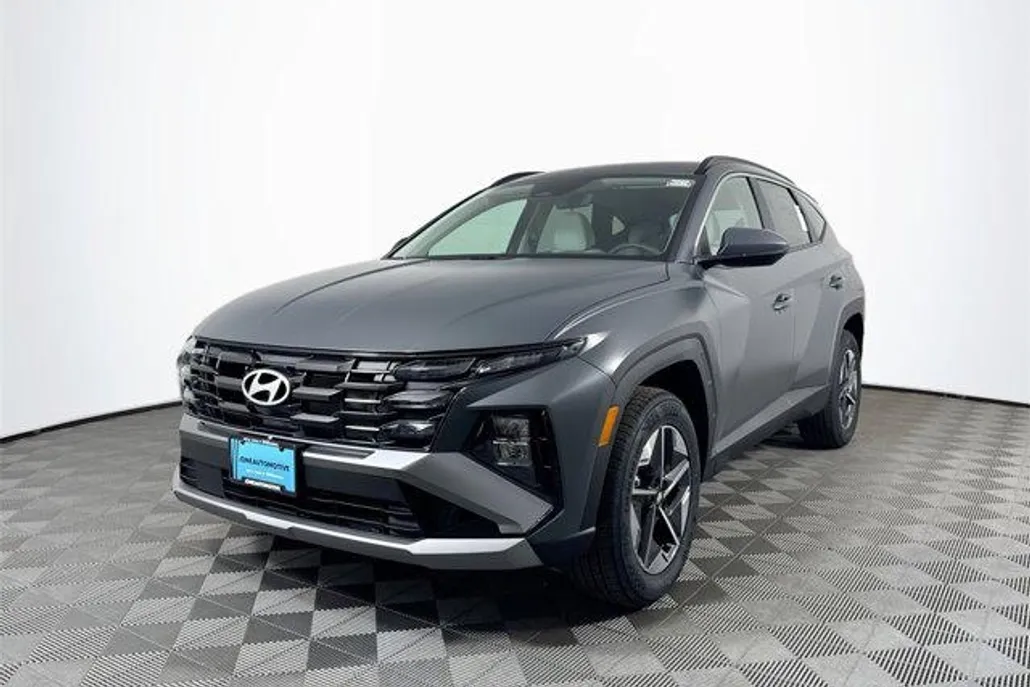 2025 Hyundai Tucson SEL photo 1
