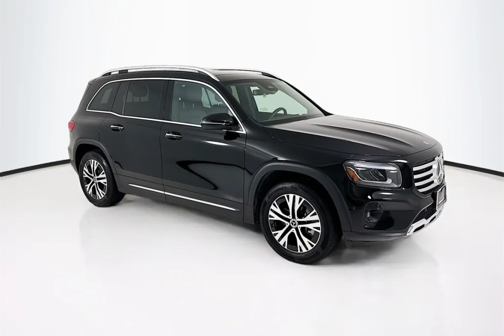 2024 Mercedes Benz GLB 250 4MATIC photo 1