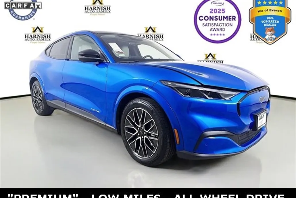 2025 Ford Mustang Mach-E Premium photo 1