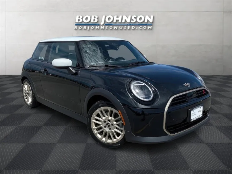 2025 Mini Cooper 2 Door Hardtop S photo 1