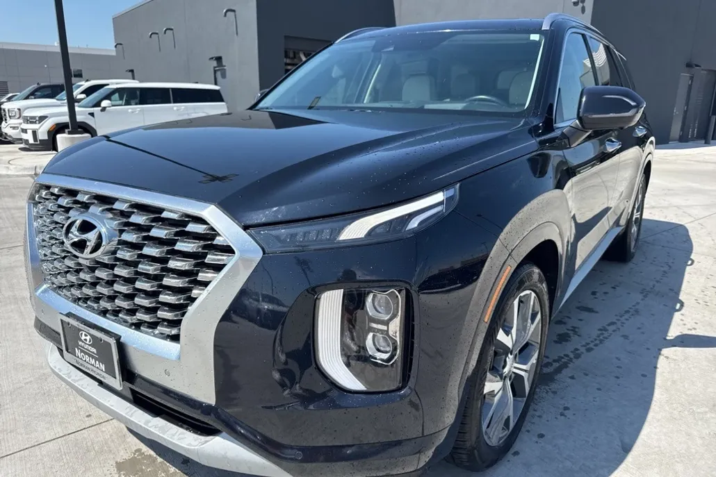 2022 Hyundai Palisade Limited photo 1