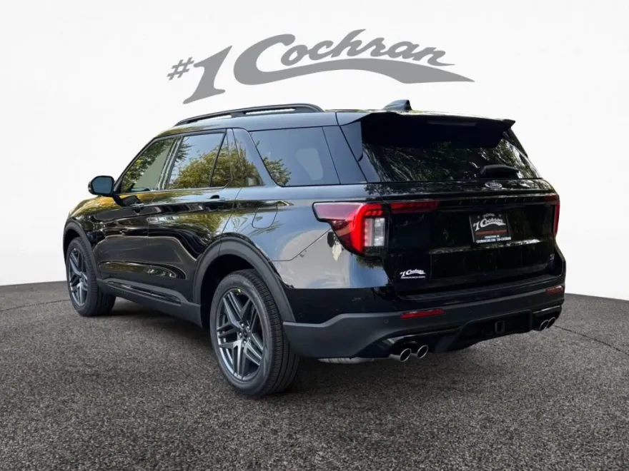 2025 Ford Explorer ST photo 1