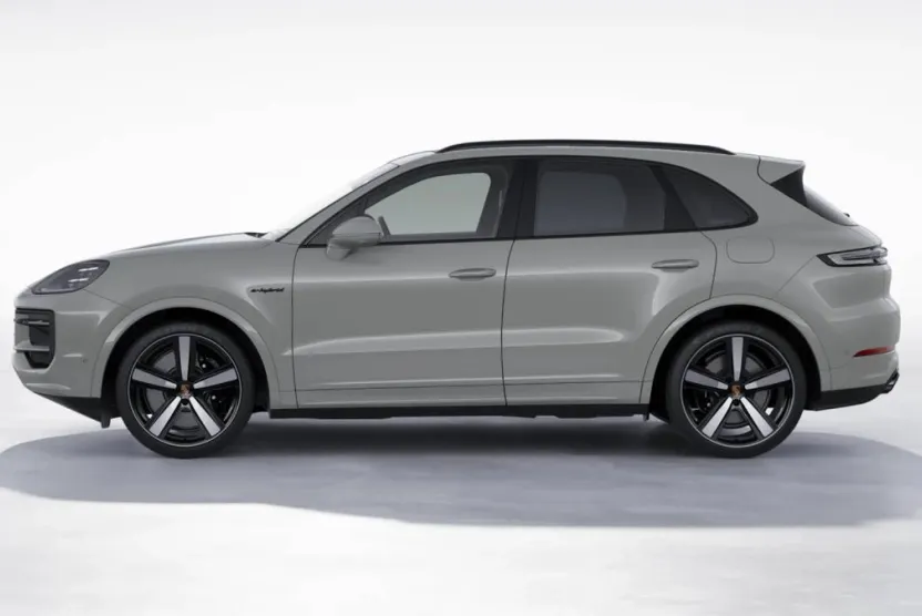 2026 Porsche Cayenne S E-Hybrid photo 1