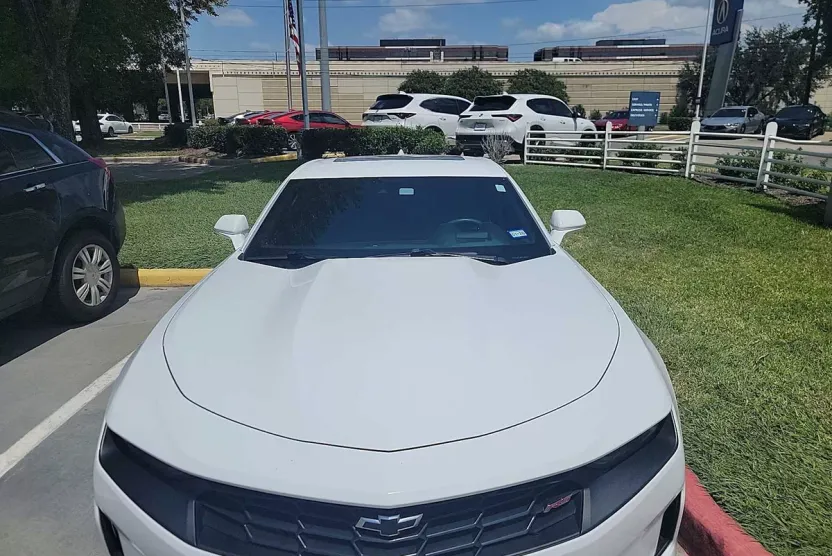 2019 Chevrolet Camaro 3LT photo 1
