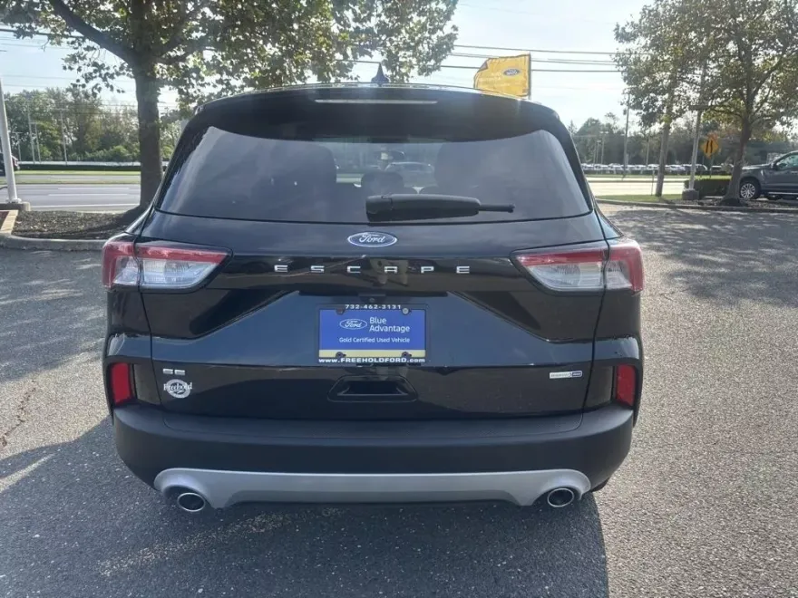 2020 Ford Escape SE photo 1