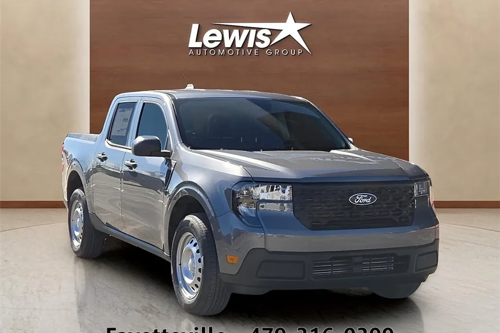 2025 Ford Maverick XL photo 1