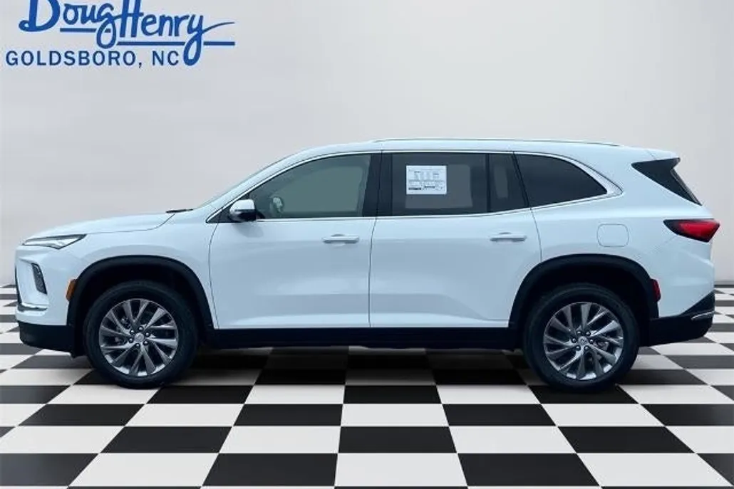 2025 Buick Enclave Preferred photo 1