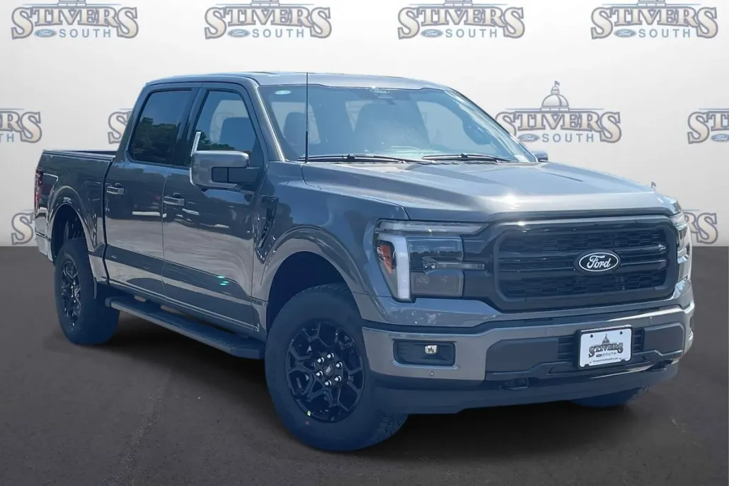 2025 Ford F-150 Lariat photo 1