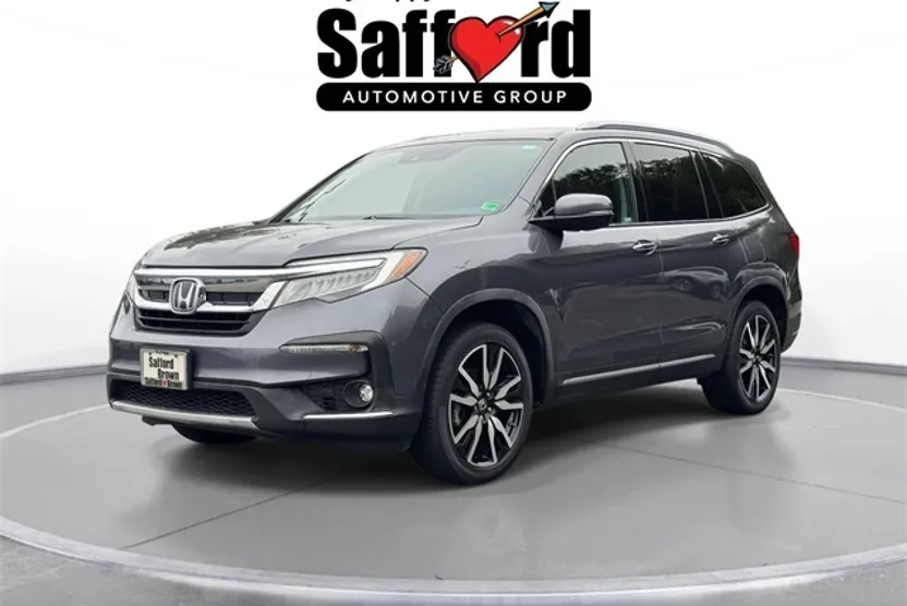 2019 Honda Pilot Touring photo 1