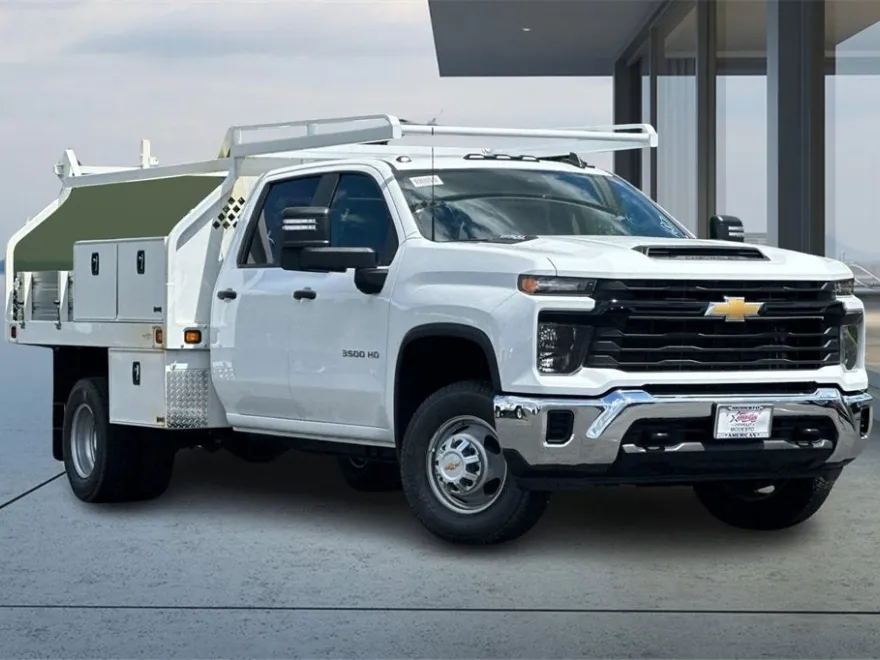 2024 Chevrolet Silverado 3500HD Work Truck photo 1